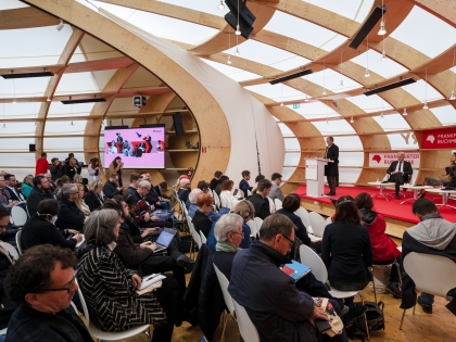 Otvoritvena tiskovna konferenca 